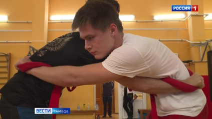 Тамбовчанин стал мастером спорта по борьбе на поясах