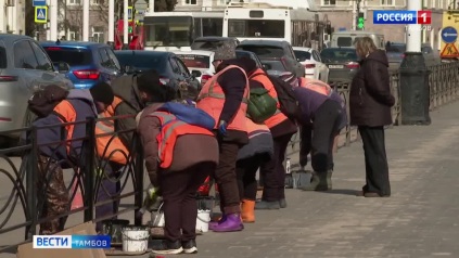 170 килограммов краски ушло на покраску ограждений в центре города