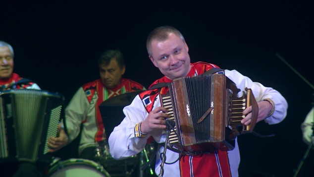 Воронежский хор имени Массалитинова показал разнообразие народной песни на волгоградской сцене