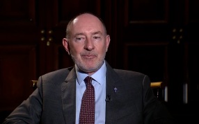Пьер де Голль: Нашей страной управляет некомпетентная и безответственная технократия