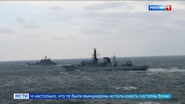 США и Иран обменялись авиаударами в Оманском заливе