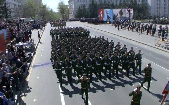 Прямая трансляция: Парад Победы в Хабаровске