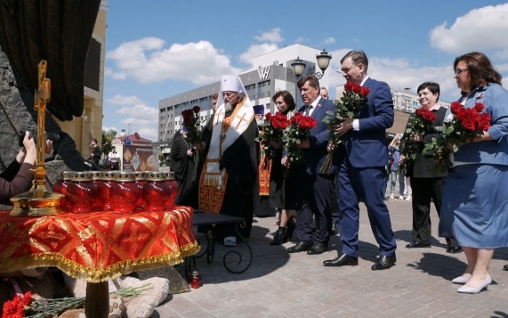 В Белгороде почтили память погибших на Щорса, 55а