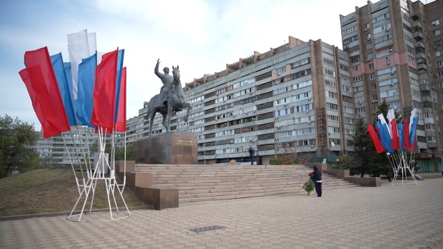Луганская Народная Республика отмечает 12 лет пути в составе России
