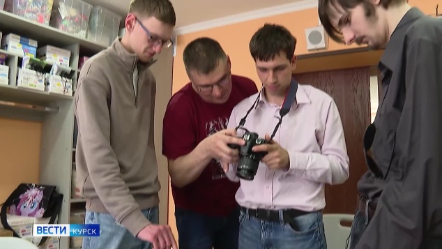 Победа в грантовом конкурсе позволила курскому социальному центру «Ресурс» приобрести новое оборудование