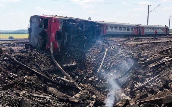 Под Белгородом электропоезд сошел с рельсов из-за повреждения пути