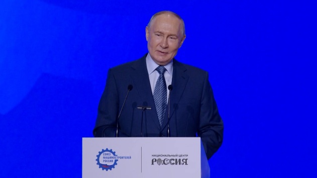 Промышленное производство России выросло на 12%: Путин призывает объединить оборонный и гражданский секторы