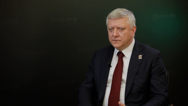 Списание долгов бойцам СВО и выдворение мигрантов: новые решения Госдумы