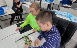 Школьники из Тынды представят область на международных соревнованиях по робототехнике в Поднебесной