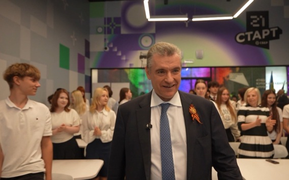Слуцкий выступил против ограничения прав детей на переход в 10‑й класс ради роста числа поступающих в колледжи
