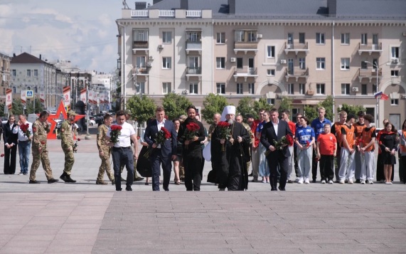В Белгороде финишировал Всероссийский благотворительный автопробег "Одна Родина — одна семья"