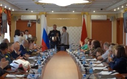 "Отлично" и "хорошо": свыше 20 амурчан завершили обучение в рамках программы "Герои своего времени"