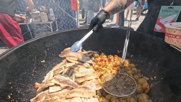 Минтаевый бум во Владивостоке: фестиваль, покоривший вкусовые предпочтения