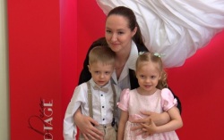 «Двойная радость и двойная ответственность»: международный День близнецов отметили в Благовещенске