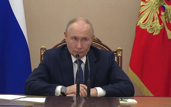 Эфир 01.06.2026 · 22:00