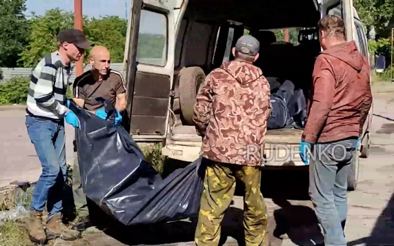Последствия удара ВСУ по рейсовому автобусу Москва – Симферополь в ДНР