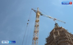 Новопокровский храм на глазах становится все выше