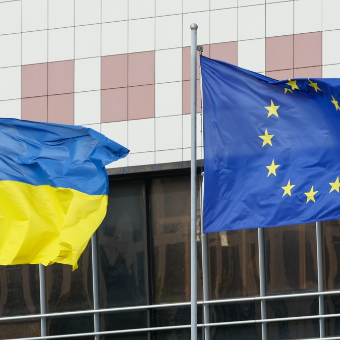 Главное для Макрона, Мерца и Стармера – не просто закрепить за Европой место на переговорах