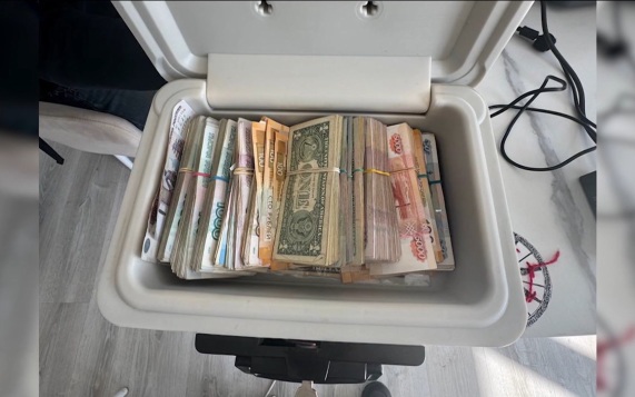 Силовики разгромили банду теневых банкиров, обслуживавших нелегальные онлайн-казино