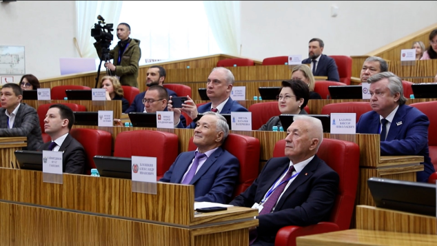 Волгоградская областная Дума принимает участие во всероссийском форуме