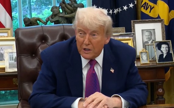 Трамп о Тегеране: от перспективы соглашения - к угрозе атак на электростанции и мосты