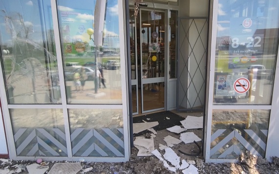 В поселке Разумное Белгородского округа зафиксировано несколько атак вражеских БПЛА