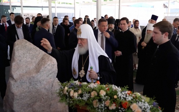 Патриарх Кирилл совершил Божественную литургию в Иоанновском монастыре в день памяти Иоанна Кронштадтского