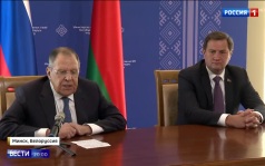 Лавров обвиняет Запад в поддержке нацизма на Украине: примеры из школьной жизни и военных структур