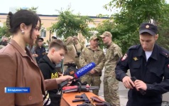 «Один день с полицией России» провели жители Владивостока