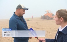 Пляжи Владивостока активно готовят к купальному сезону