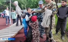 Четырехлапые напарники. Праздничную программу ко Дню кинолога провели в Центре кинологической службы МВД в Иркутске