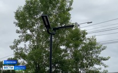 Центральный проспект возле храма Святых апостолов Петра и Павла благоустраивают в Шелехове