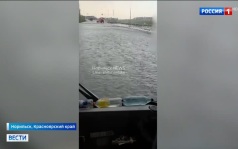 В Забайкалье и Норильске ликвидируют последствия наводнений, в Оренбурге устраняют ущерб от грозы, на Эльбрусе завершена эвакуация альпинистов