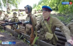 На безымянной высоте: реконструкторы воссоздали фрагмент боя 22 июня 1942 года