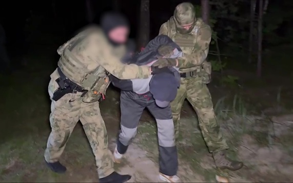 Задержаны два россиянина, планировавшие теракт на железной дороге