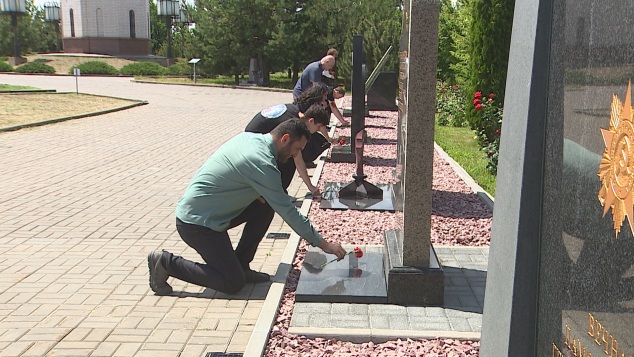 Память героев разных национальностей почтили на главной высоте России в Волгограде