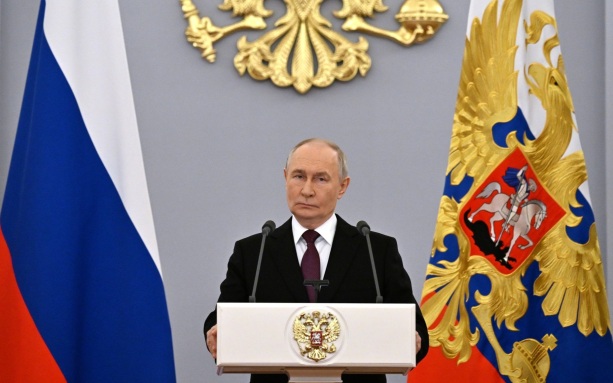 Встреча Путина с выпускниками военных вузов, ограничения на топливо в Крыму, планы Кабмина по защите населения