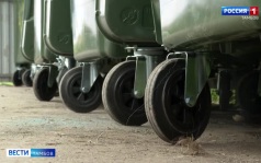 На Селезневской улице заменили мусорные контейнеры