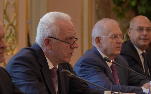 Александр Гуцан подписал программу сотрудничества с Южной Осетией и обсудил с Киргизией конвенцию ООН