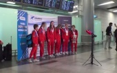 В столичный аэропот Внуково вернулась юношеская сборная России по прыжкам в воду