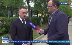 Владимир Путин простился с Сергеем Ивановым в траурном зале больницы