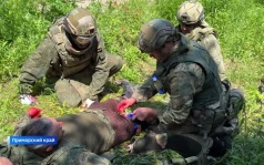 Полная боевая имитация: как идет подготовка в добровольческом отряде "Тигр"?