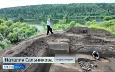 Раскопки древнего поселения охотников-собирателей ведут иркутские археологи на реке Белой в Усольском районе