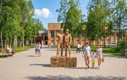 Бронзовый памятник легендарным бригадирам БАМа появится в Тынде