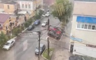 Почти половина месячной нормы осадков выпала минувшей ночью в Центральной России