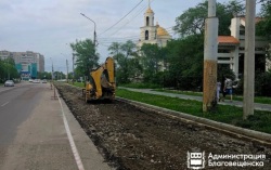 В Благовещенске обновляют парковки: новая — у храма Ксении Петербургской