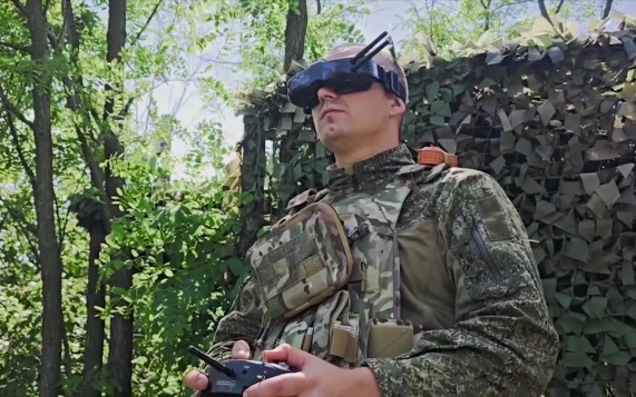 Дроноводы "Южной" группировки войск регулярно уничтожают живую силу и технику противника