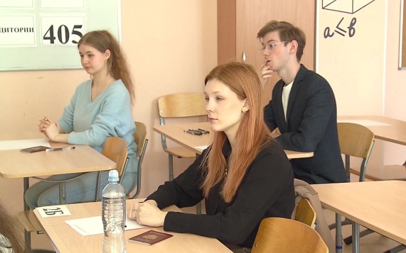 Десятый класс или колледж