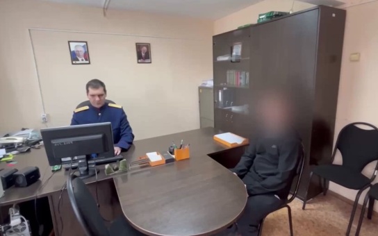 Пьяный водитель намеренно переехал сотрудницу ДК в поселке под Ачинском