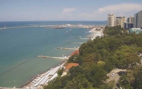 В Сочи после ливней установилась солнечная и нежаркая погода